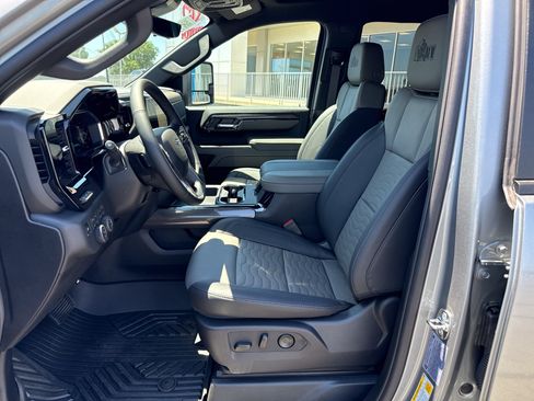 New 2026 Chevrolet Silverado 2500 ZR2 w/ ZR2 Bison Edition AWD/4WD image 10
