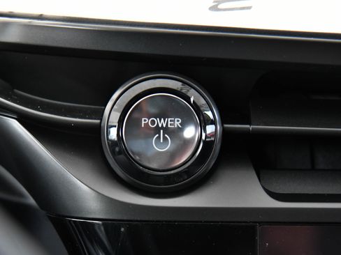 Used 2024 Lexus RZ 300e Premium image 38