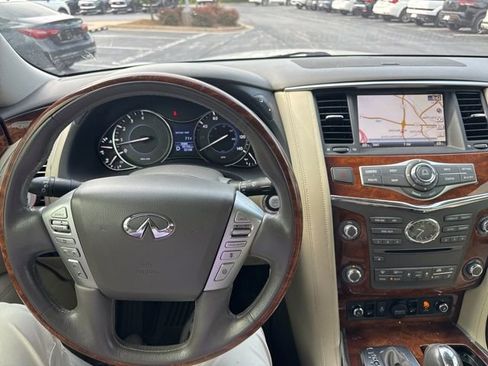 Used 2017 INFINITI QX80 4WD w/ Deluxe Technology Package image 23