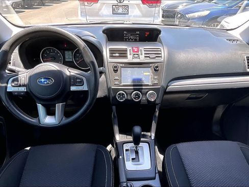 Used 2018 Subaru Forester 2.5i w/ Alloy Wheel Package AWD/4WD image 10