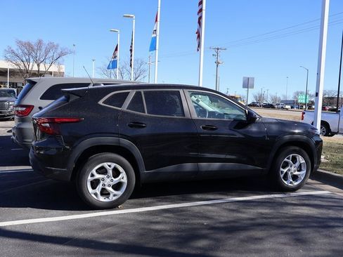 Certified 2024 Chevrolet Trax LS w/ LS Convenience Package image 6