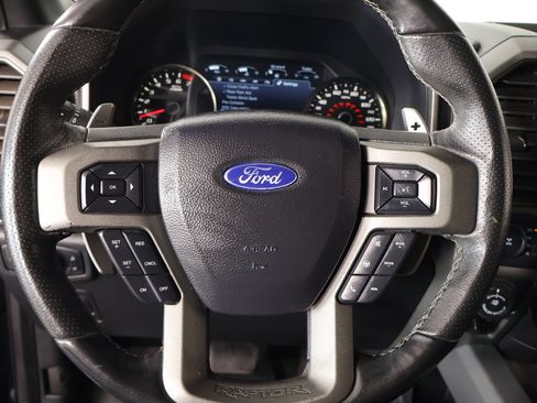 Used 2019 Ford F150 Raptor w/ Equipment Group 802A Luxury AWD/4WD image 3