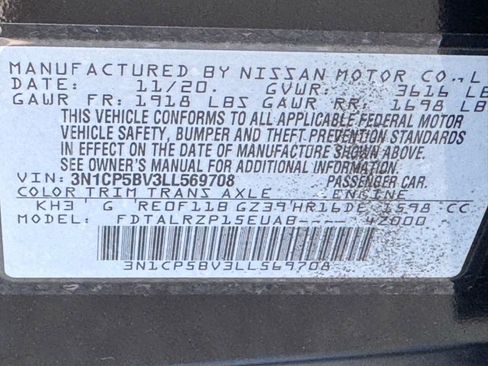 Used 2020 Nissan Kicks S image 40