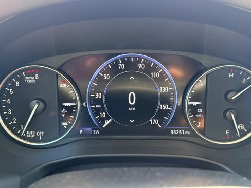 Used 2023 Buick Enclave Avenir w/ Avenir Technology Package AWD/4WD image 16
