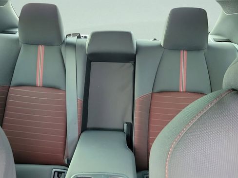 Used 2025 Toyota Corolla SE FWD image 13