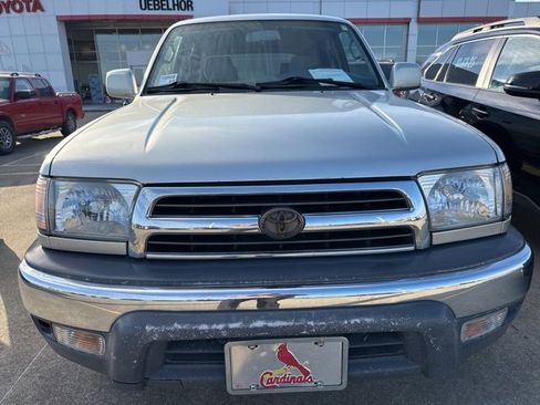 Used 1999 Toyota 4Runner SR5 image 14