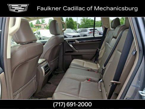 Used 2016 Lexus GX 460 w/ Premium Package AWD/4WD image 11