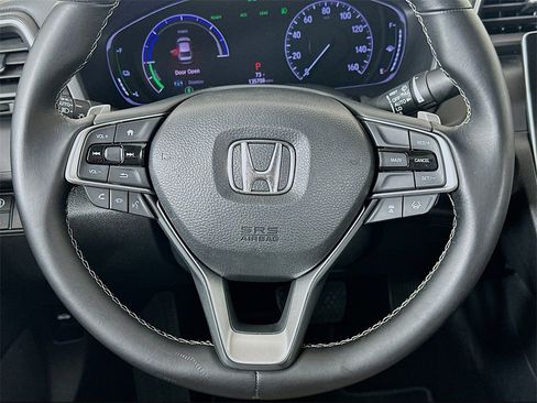Certified 2019 Honda Insight Touring image 24