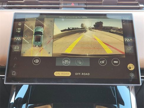 Used 2024 Land Rover Range Rover Sport SE image 17