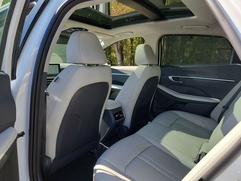 New 2026 Hyundai Sonata Limited FWD image 10
