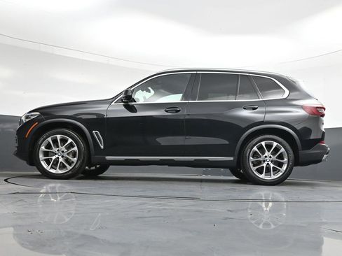 Used 2022 BMW X5 xDrive40i w/ Premium Package AWD/4WD image 30