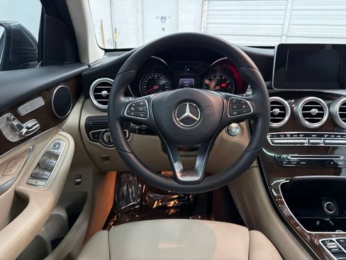 Used 2018 Mercedes-Benz GLC 300 image 21