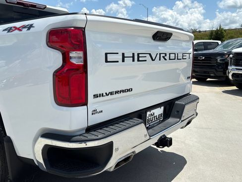 Used 2022 Chevrolet Silverado 1500 LTZ w/ Technology Package AWD/4WD image 55
