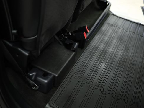 Used 2020 Ford F150 Lariat w/ Equipment Group 502A Luxury image 50