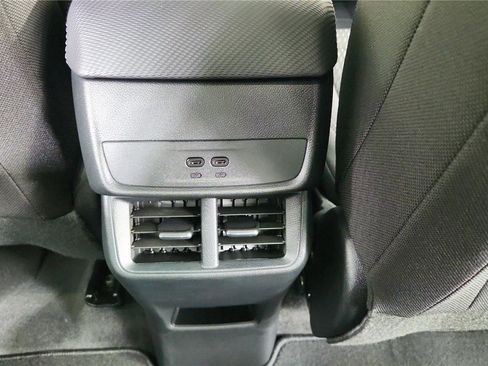 New 2026 Chevrolet Equinox LT image 33