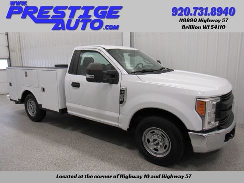 Used 2017 Ford F250 XL w/ Power Equipment Group image 3