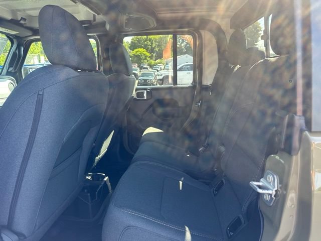 New 2026 Jeep Gladiator Sport AWD/4WD image 13