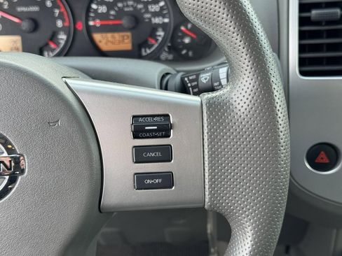 Used 2014 Nissan Frontier SV w/ SV Value Truck Package image 18