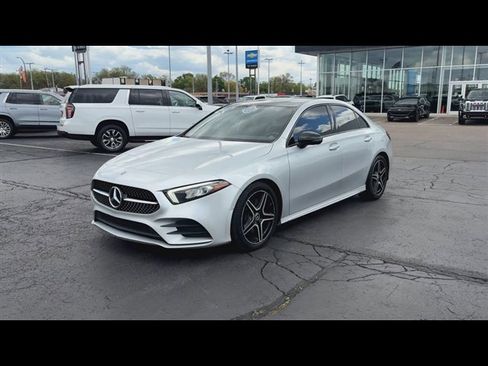 Used 2020 Mercedes-Benz A 220 4MATIC image 4