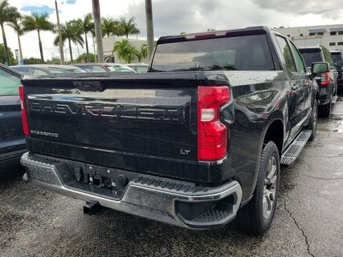 Used 2021 Chevrolet Silverado 1500 LT RWD image 4