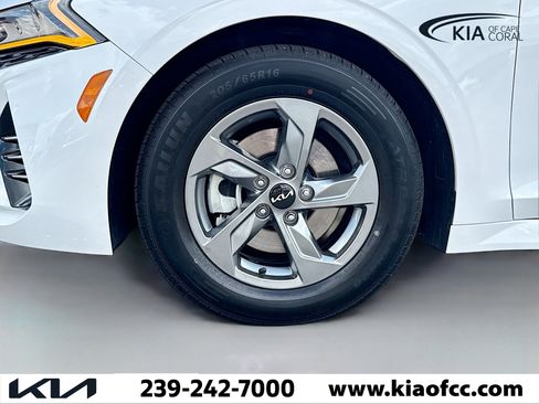 Used 2022 Kia K5 LXS image 38