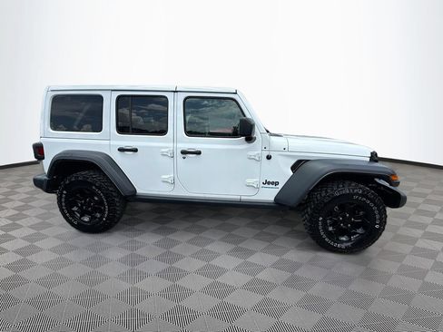 Used 2023 Jeep Wrangler Unlimited AWD/4WD image 4