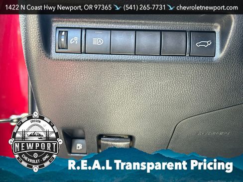 Used 2020 Toyota RAV4 XLE w/ Convenience Package AWD/4WD image 16