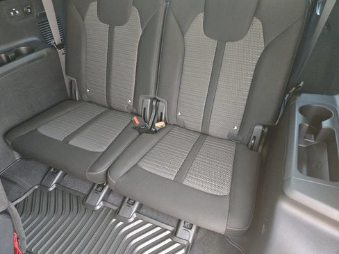 New 2026 Kia Sorento LX FWD image 22