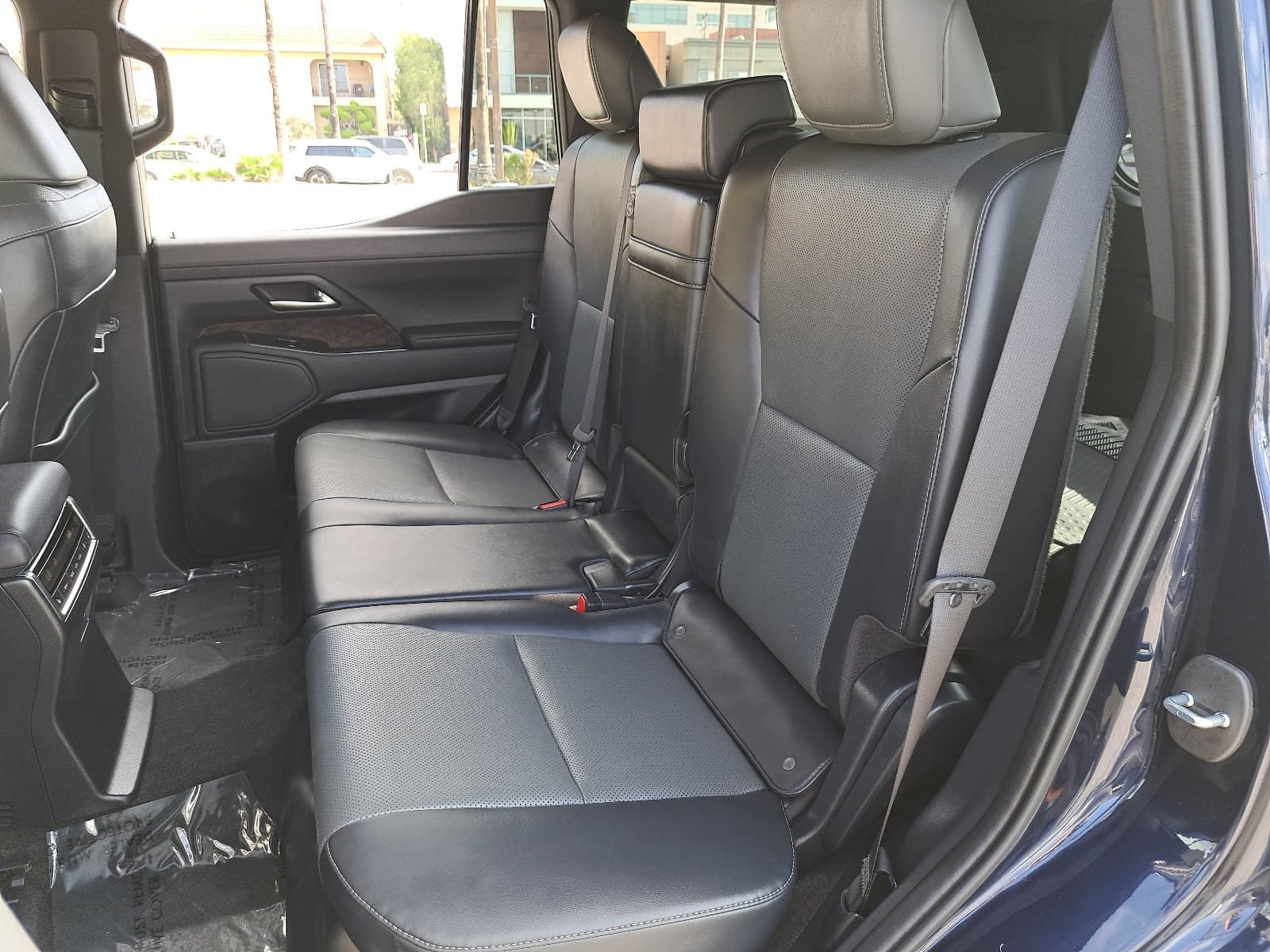 Used 2026 Lexus GX 550 w/ Accessory Package (2T) AWD/4WD image 16