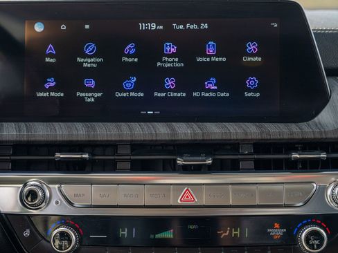 Used 2024 Kia Telluride SX Prestige image 35