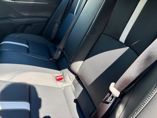 Used 2026 Toyota Camry SE w/ Convenience Package FWD image 9