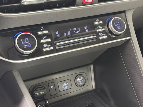 Used 2022 Hyundai Sonata Limited w/ Cargo Package image 21