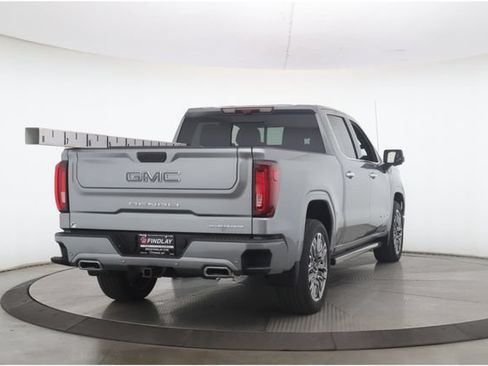 Used 2024 GMC Sierra 1500 Denali Ultimate AWD/4WD image 7
