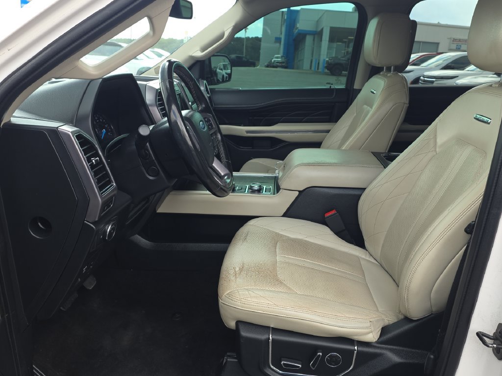 Used 2019 Ford Expedition Max Platinum AWD/4WD image 15