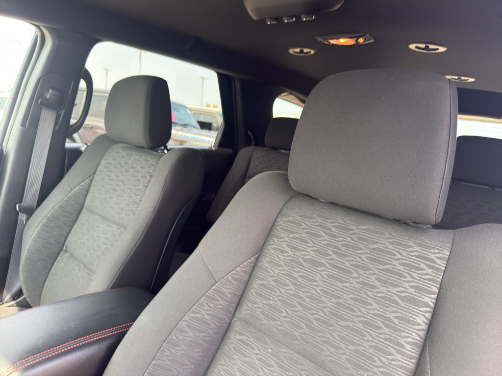 Used 2025 Dodge Durango GT w/ Blacktop Package AWD/4WD image 28
