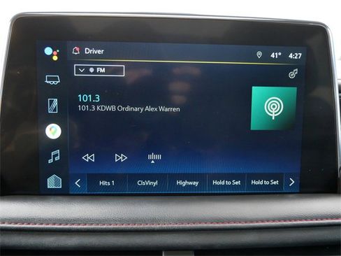 Used 2022 Chevrolet Suburban RST w/ Luxury Package image 14