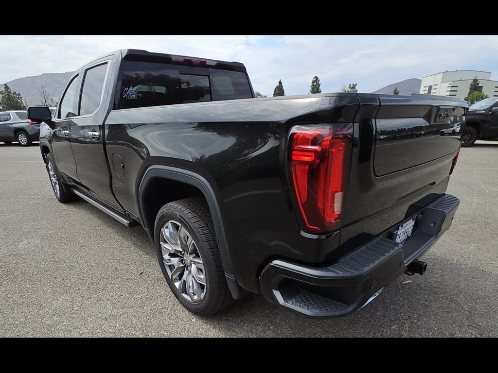 Used 2023 GMC Sierra 1500 Denali w/ Denali Reserve Package AWD/4WD image 7
