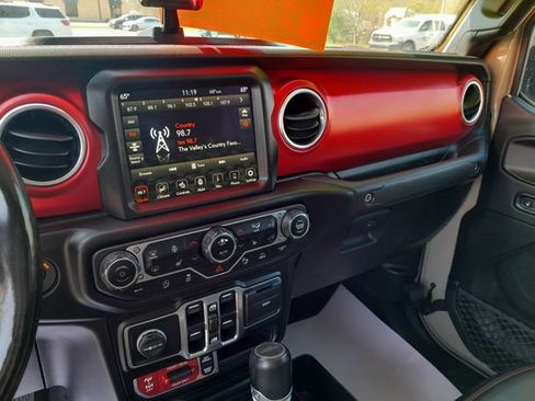 Used 2020 Jeep Gladiator Rubicon AWD/4WD image 20