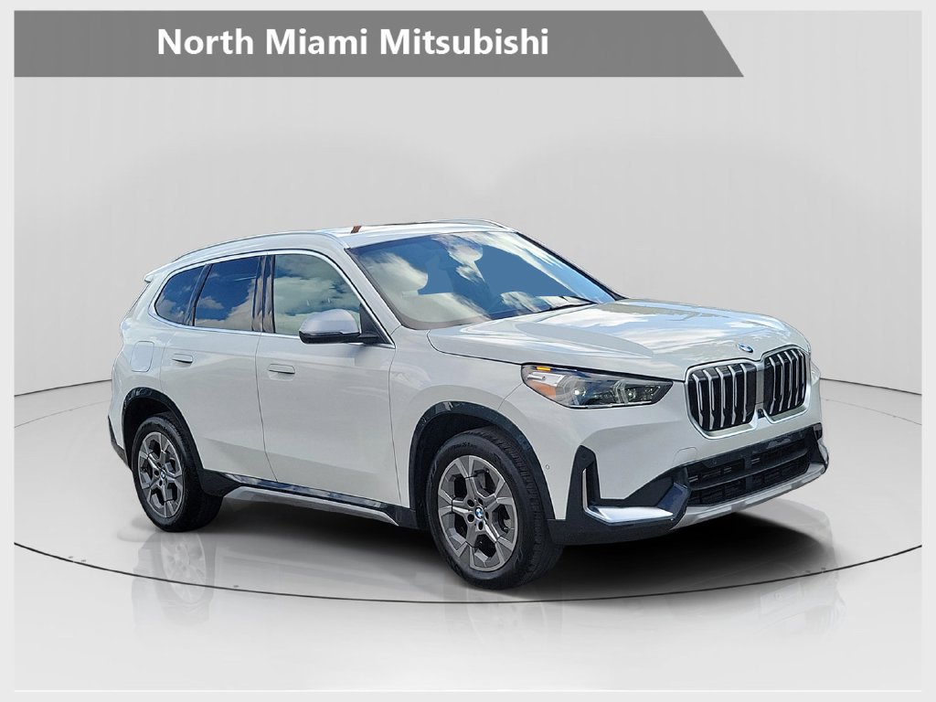 Used 2024 BMW X1 xDrive28i w/ Premium Package AWD/4WD image 1