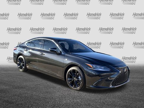 Used 2025 Lexus ES 350 F Sport w/ Accessory Package (Z2) image 2