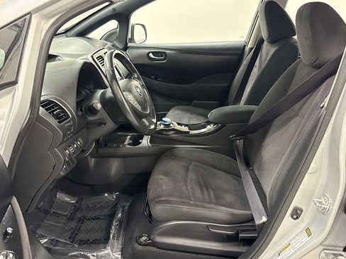Used 2013 Nissan Leaf SV w/ LED & Quick Charge Pkg image 13