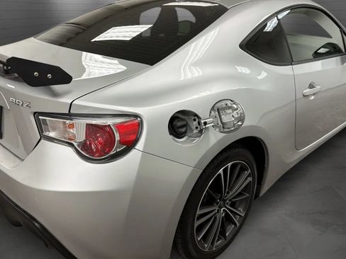 Used 2013 Subaru BRZ Premium w/ Popular Pkg 2C RWD image 25