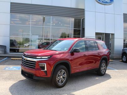 Used 2026 Chevrolet Traverse LT