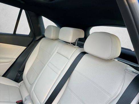 Certified 2026 Mercedes-Benz GLC 300 4MATIC image 15