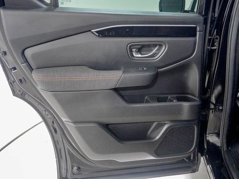 Certified 2024 Honda Pilot Sport image 34