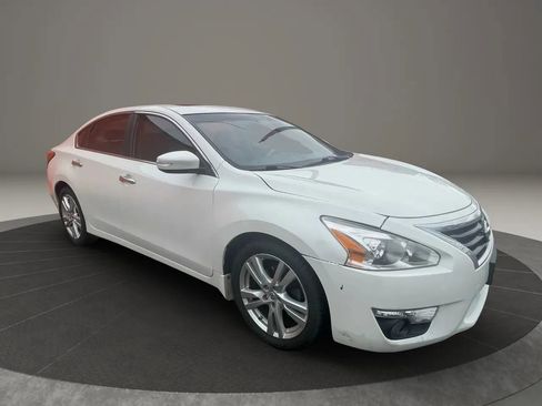 Used 2015 Nissan Altima 3.5 SL image 8