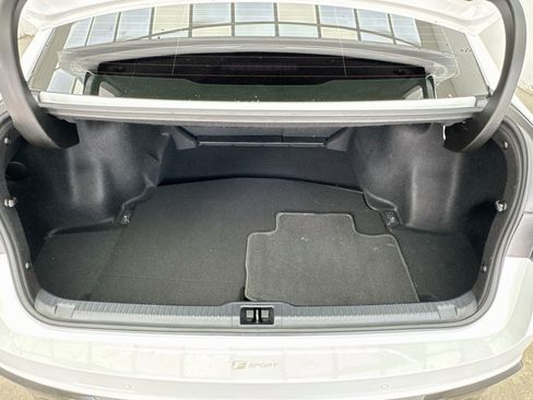 Used 2025 Lexus IS 350 F Sport w/ Navigation Package RWD image 18