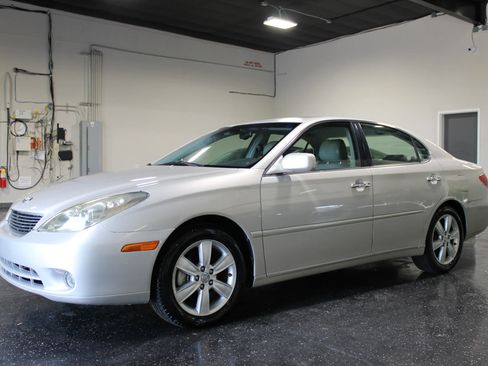 Used 2005 Lexus ES 330 FWD image 6
