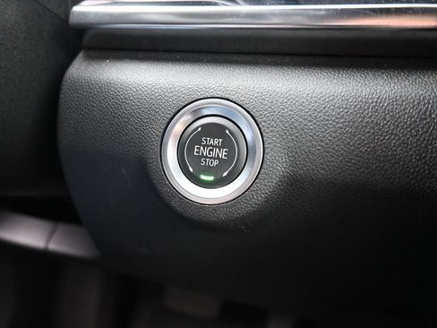 Used 2025 GMC Terrain Elevation AWD/4WD image 15