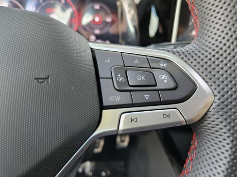 New 2025 Volkswagen GTI SE image 31